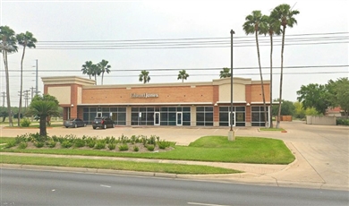 Trenton Commerce Plaza